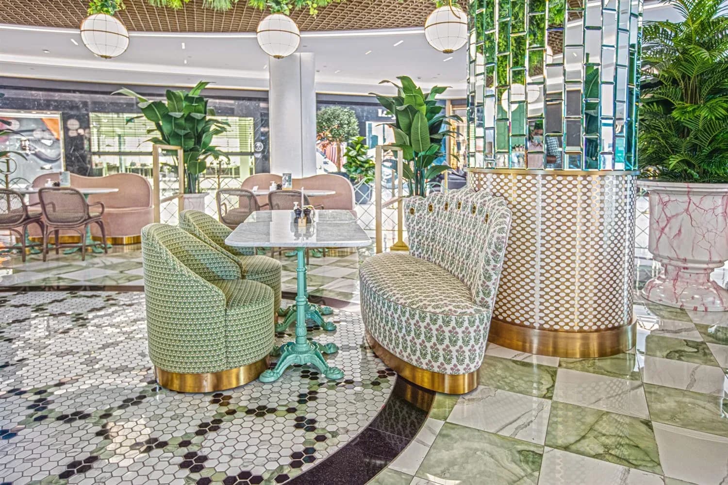 Laduree — Restaurant interior by Rectangle Interiors, Yas Mall, Abu Dhabi
